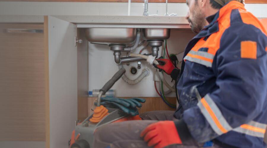 Professional slab leak plumber services in Chesterfield, MO